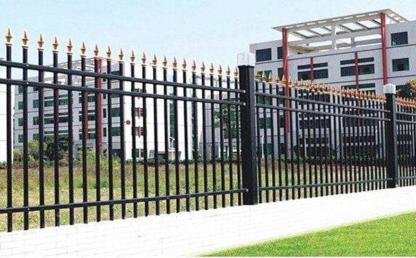 護欄安裝水平標準