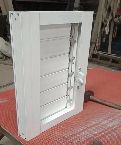 手動(dòng)百葉窗生產(chǎn)